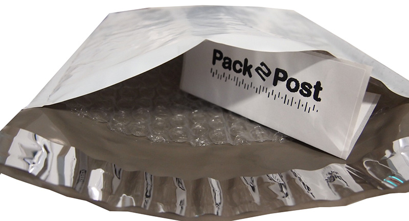 Waterproof Bubble Mailing Bag lined with inner Bubble wrap